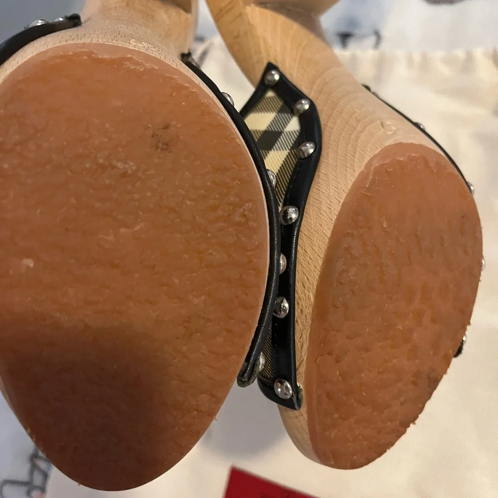 Burberry Black and Tan Plaid Mules - Picture 5 of 5